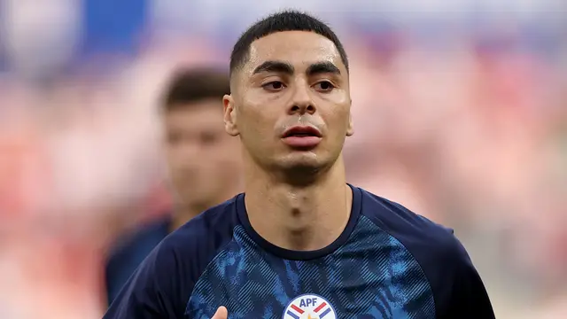 World Cup Star Miguel Almirón Becomes First Player Sent Off Under FIFA’s New Mouth-Covering Rule